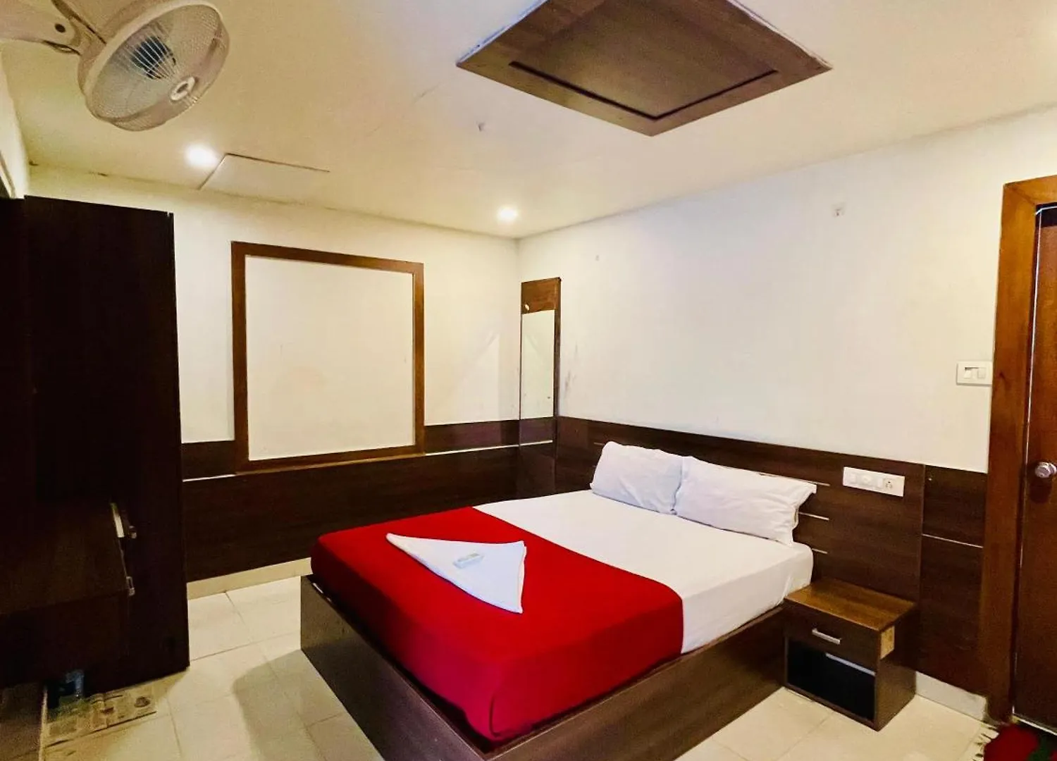 Meridin Regency Kochi 0*,